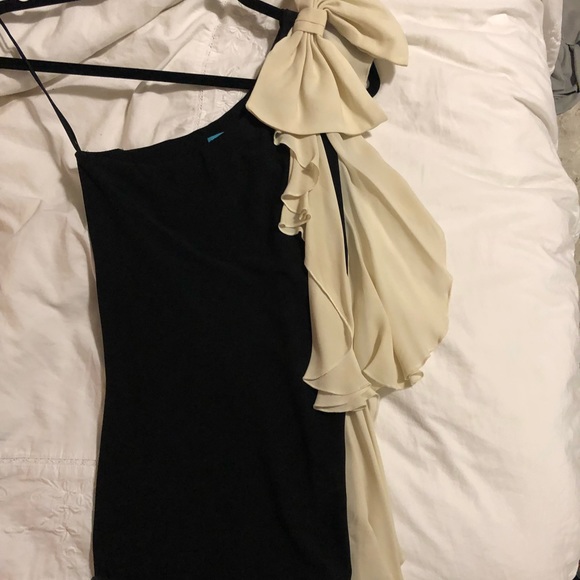 Alice & Olivia Top - Picture 2 of 4